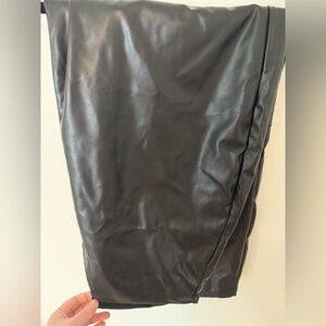 Fabletics 4X “Leather” Leggings